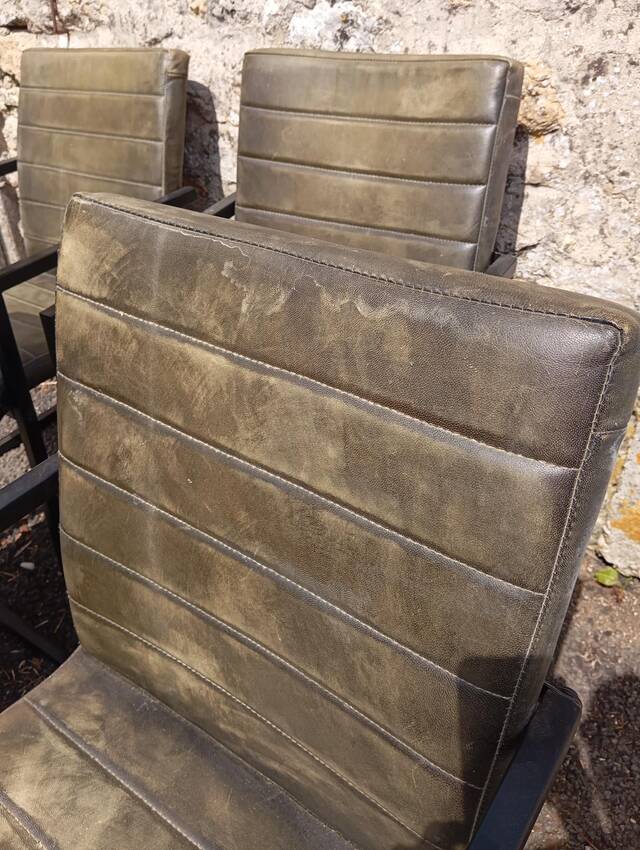 Set of 4 "Cantilever" chairs