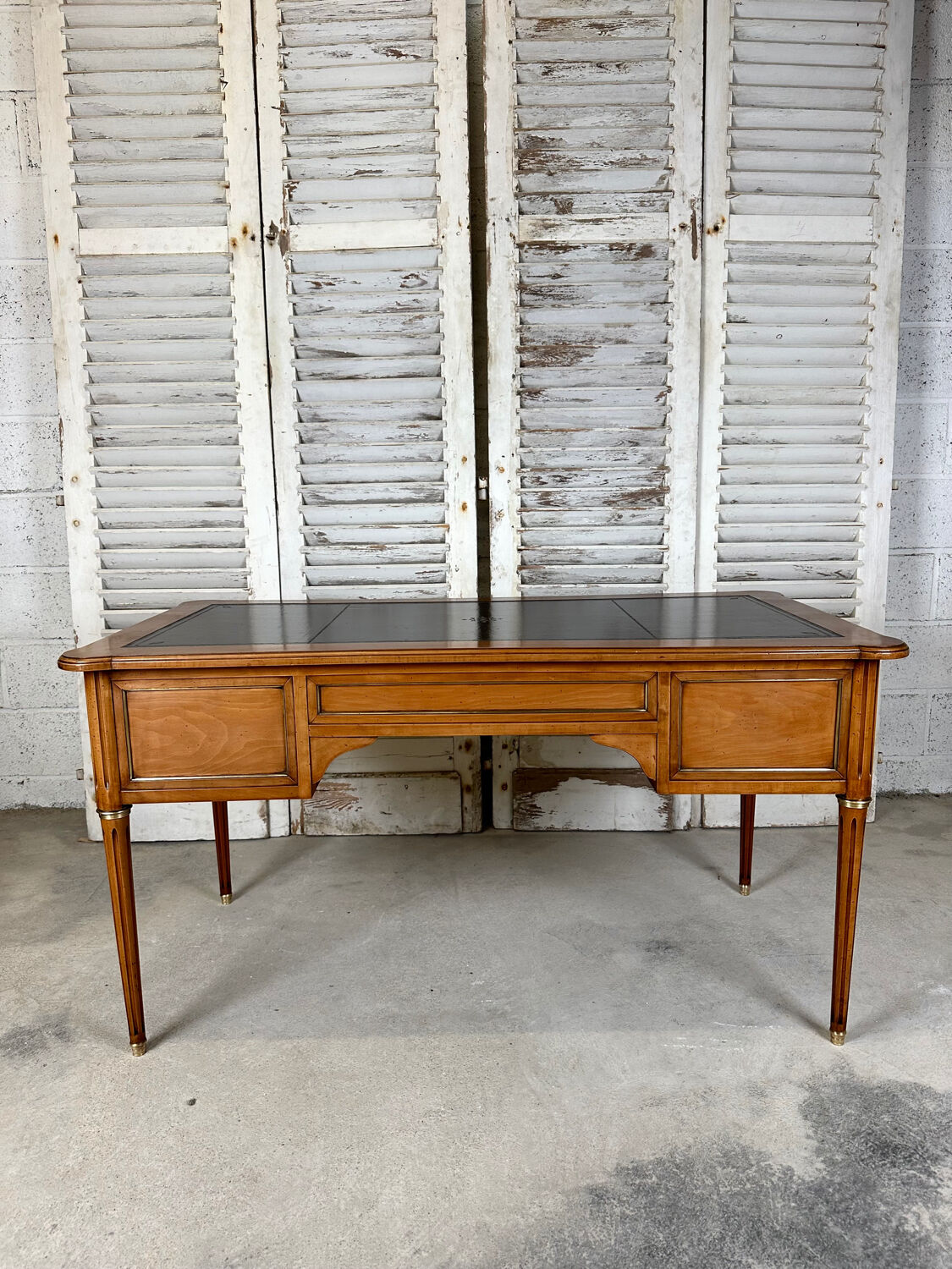 Louis XVI cherry style desk