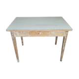 Farm table