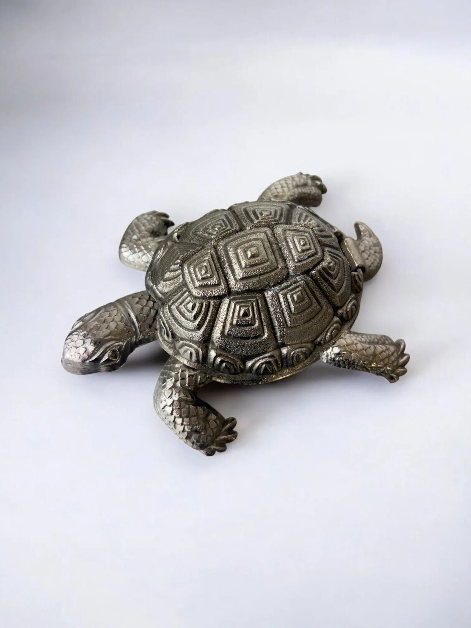 Regency turtle ashtray, Spain, 1980s