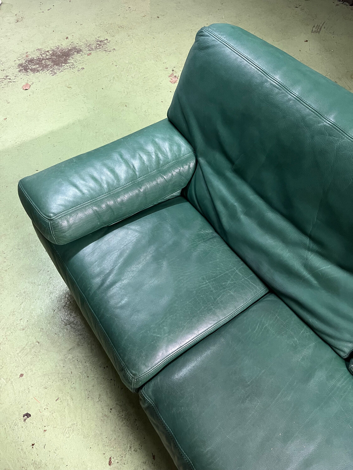 Roche Bobois living room green leather made in Italy