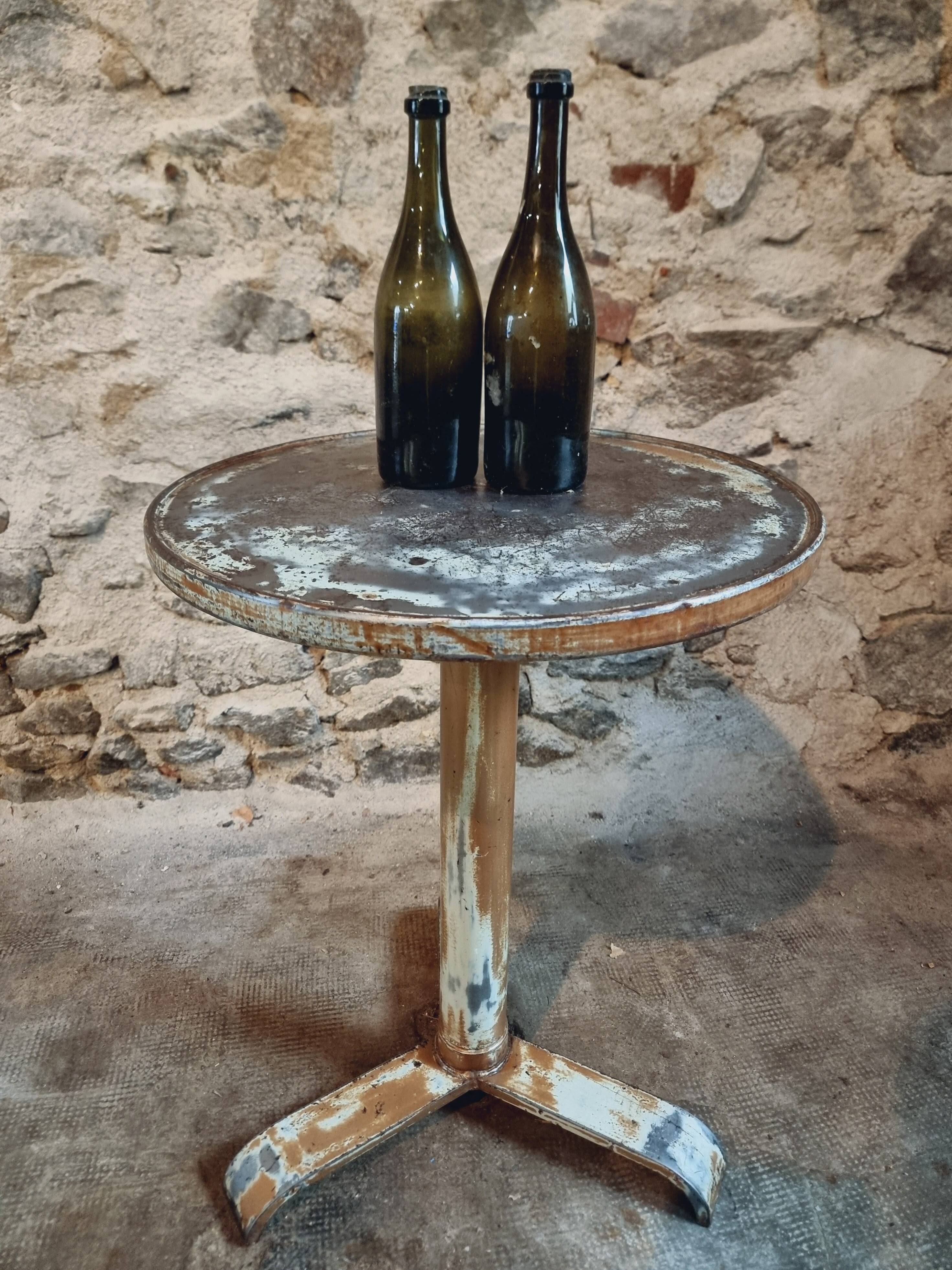 Antique iron bistro table – French wine table, early 20th century