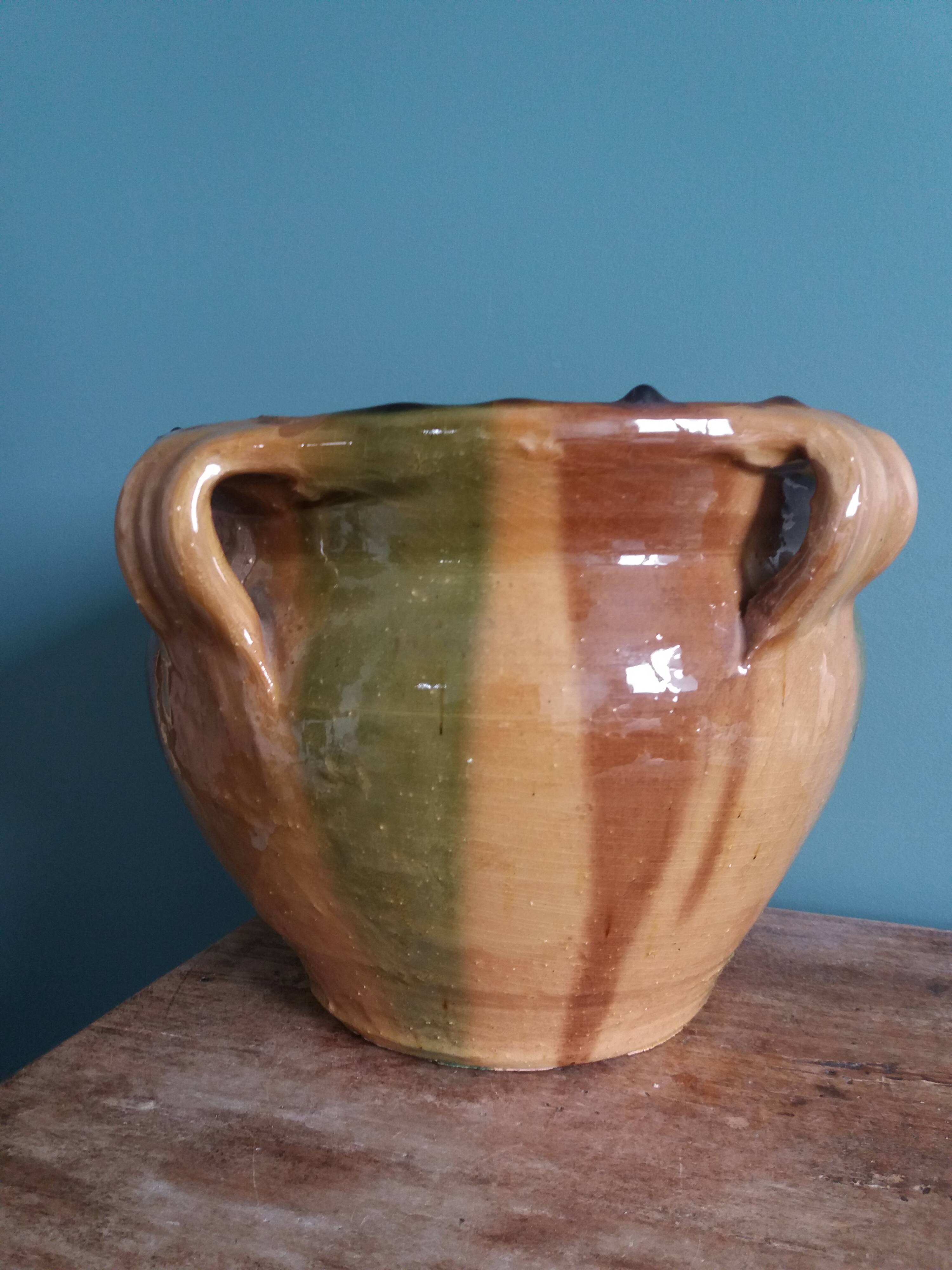 Provençal flower pot planter cache pot in glazed terracotta