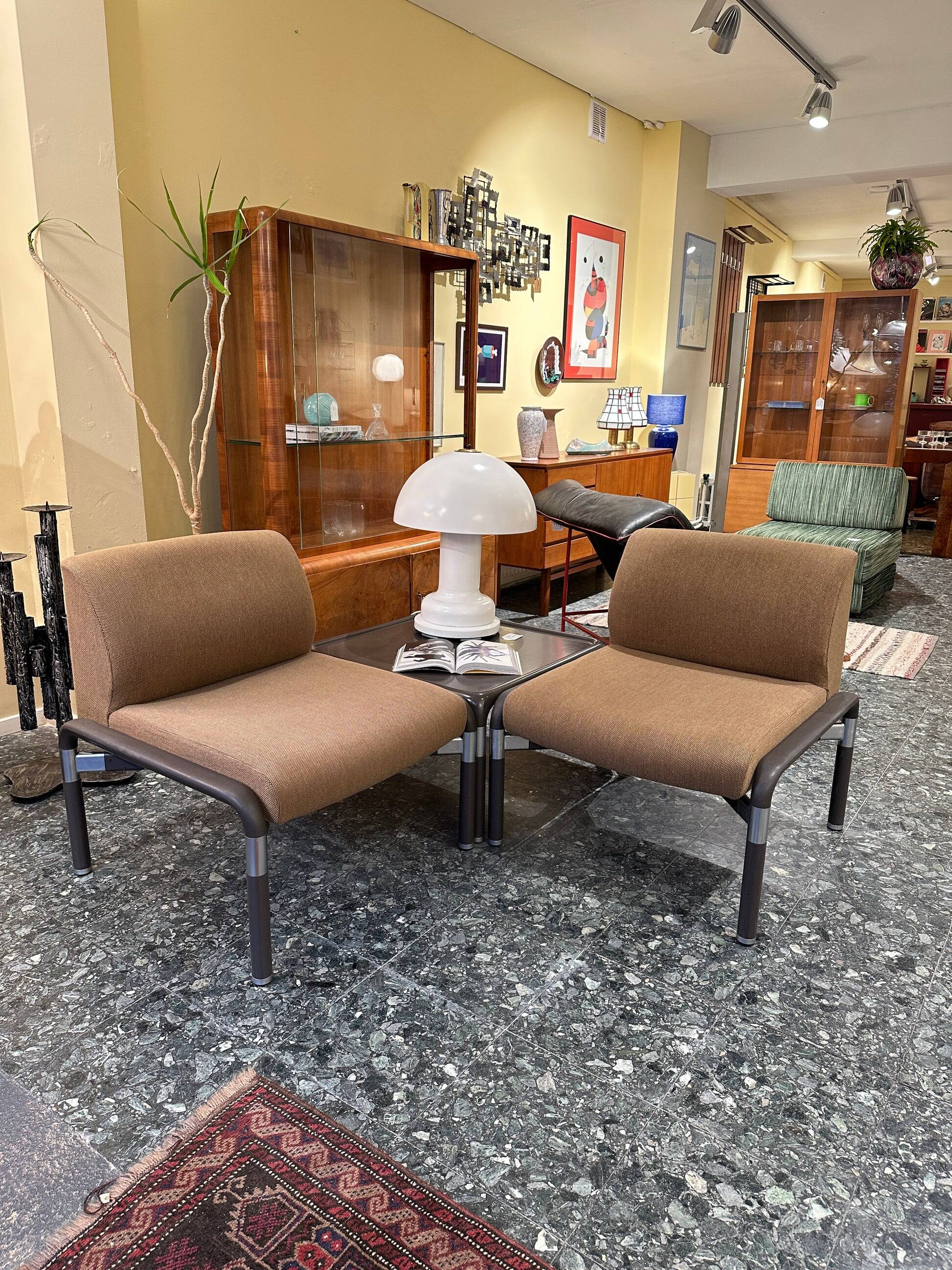 Wilkhahn 712/8 modular lounge set