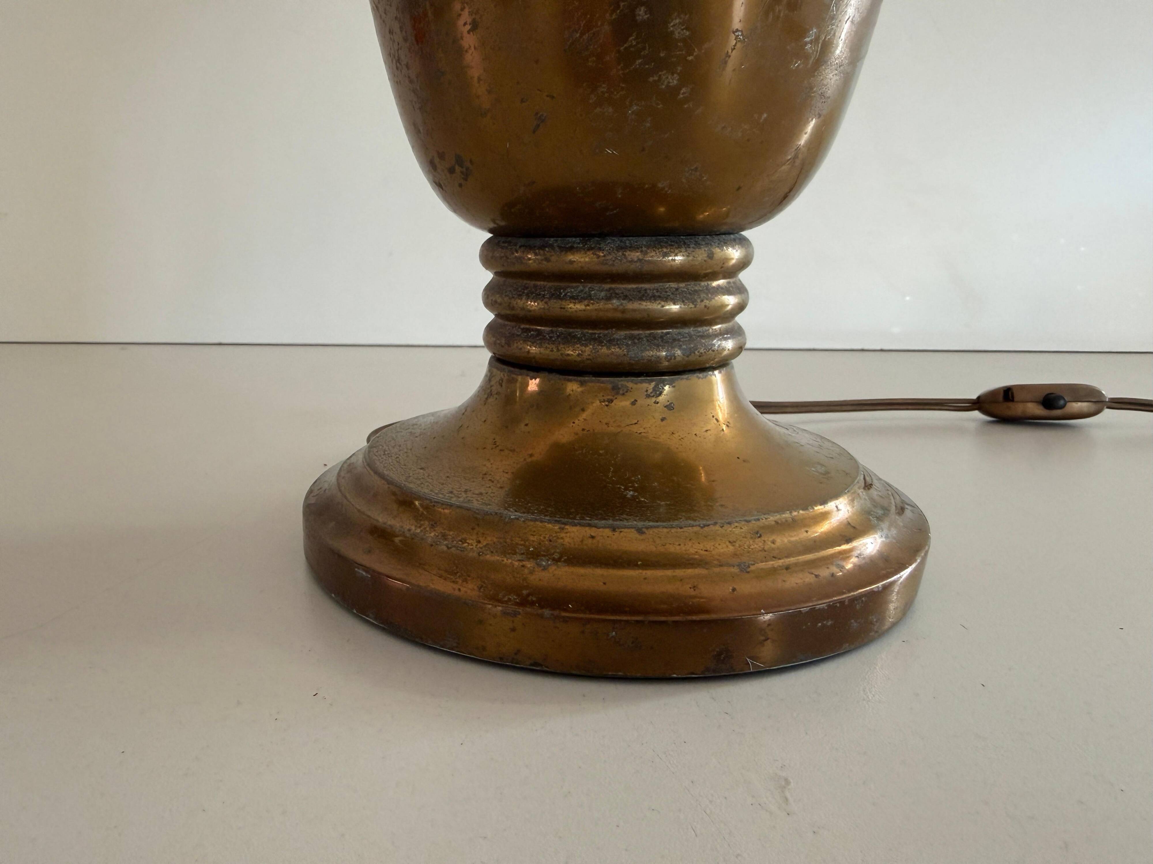 Art Deco conical table lamp in brass by Mazda, 1940s, France