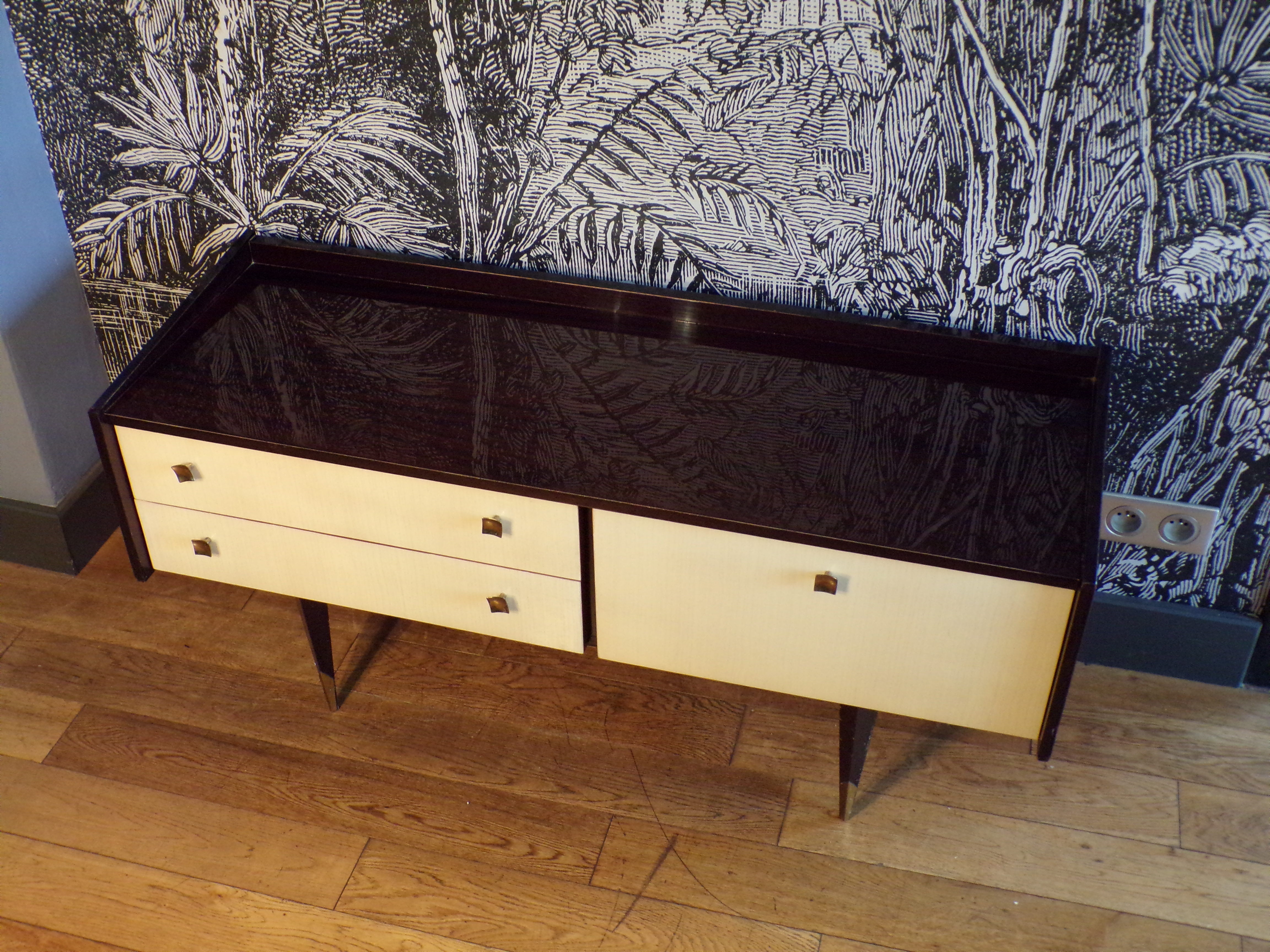 Vintage sideboard in varnished wood