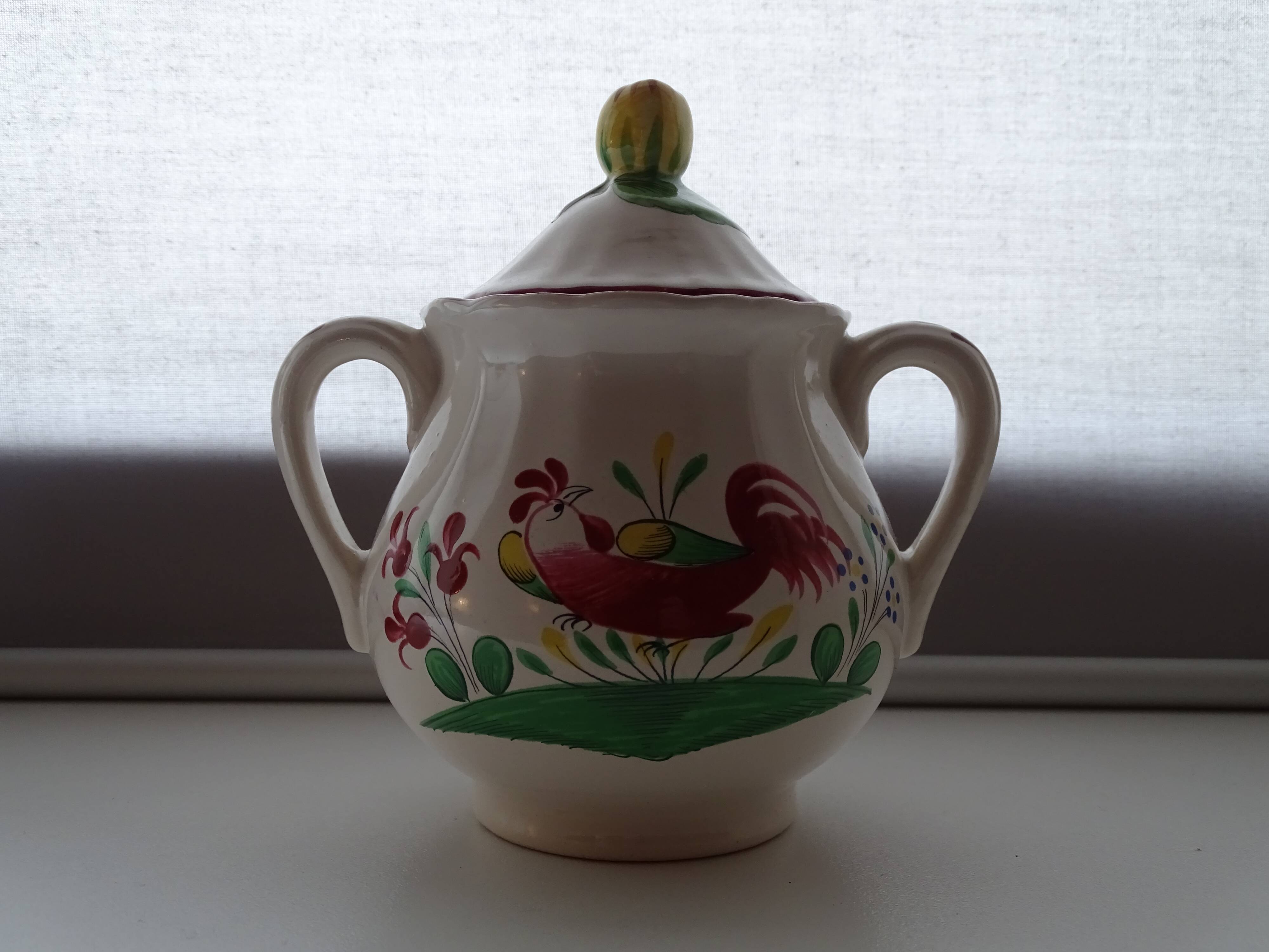 Faience sweetening St Clément France - Rooster decoration