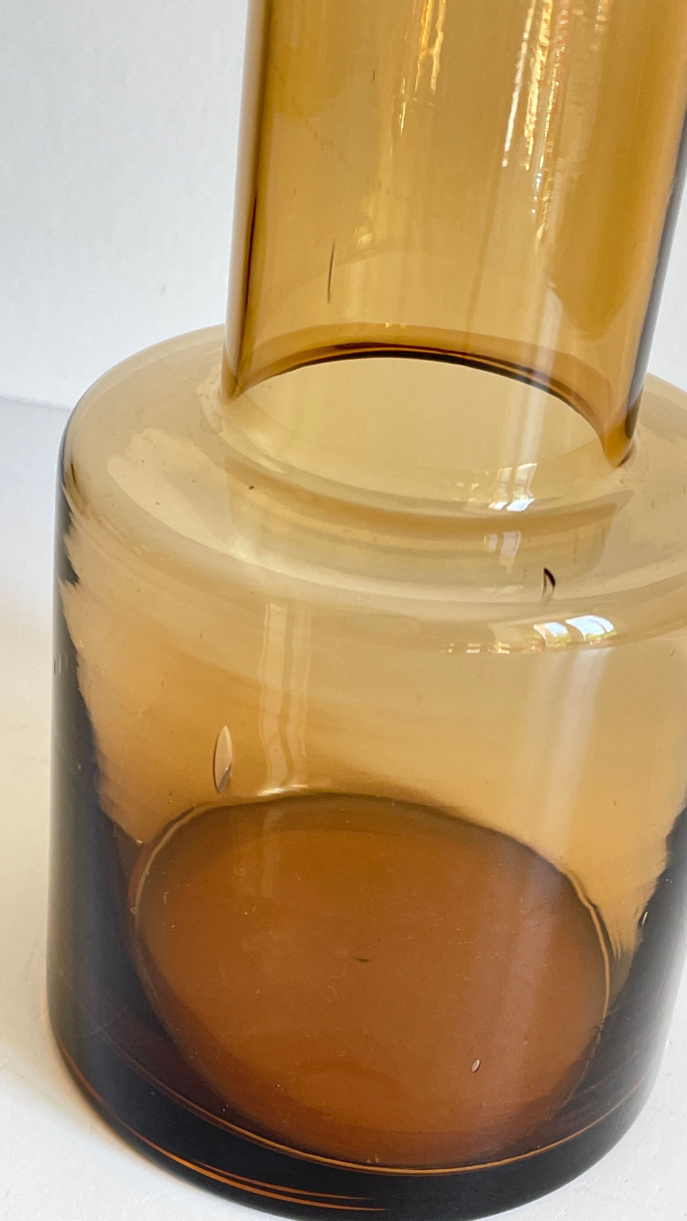 Vase design in blown glass 70s