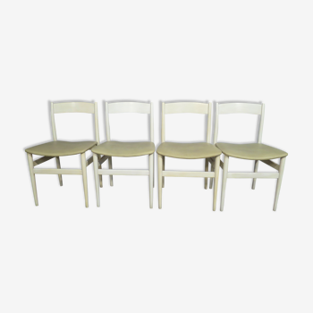 Lot of 4 white scandinavian chairs