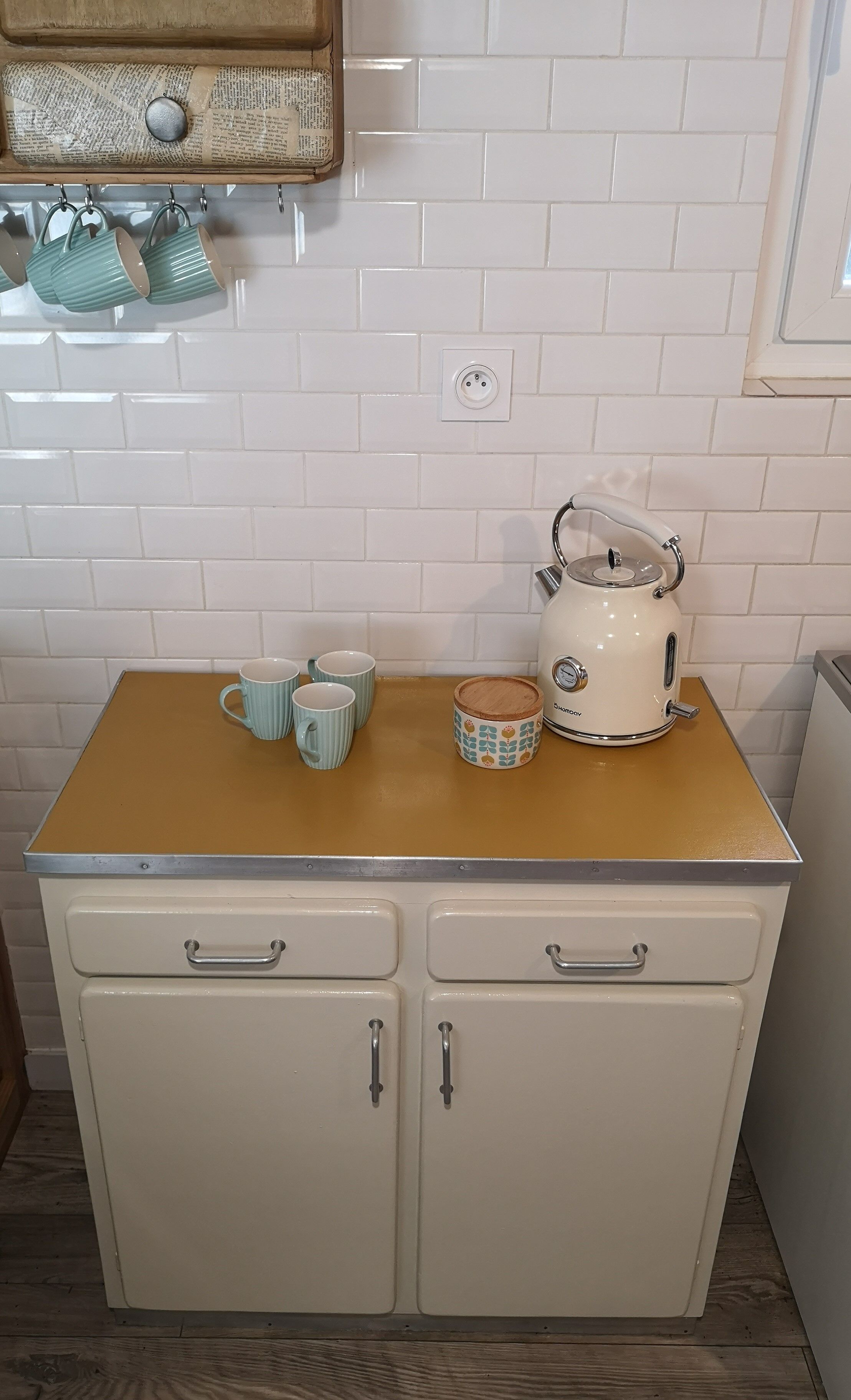 Vintage kitchen furniture mado style 60