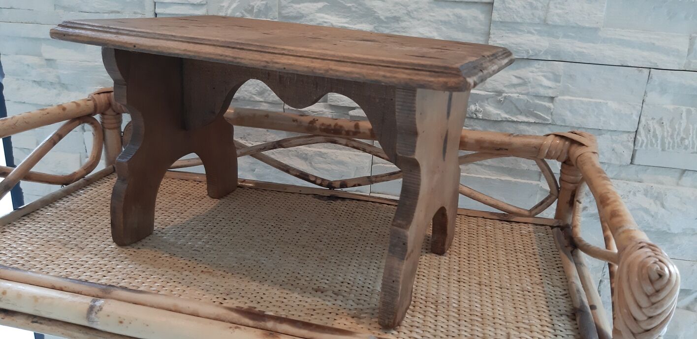 Wooden bench rests feet