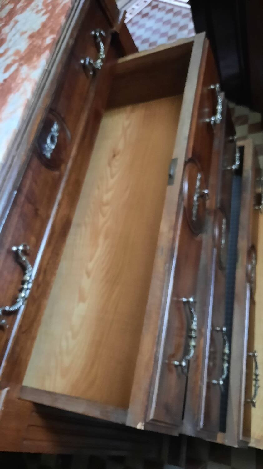 Dressing table chest of drawers