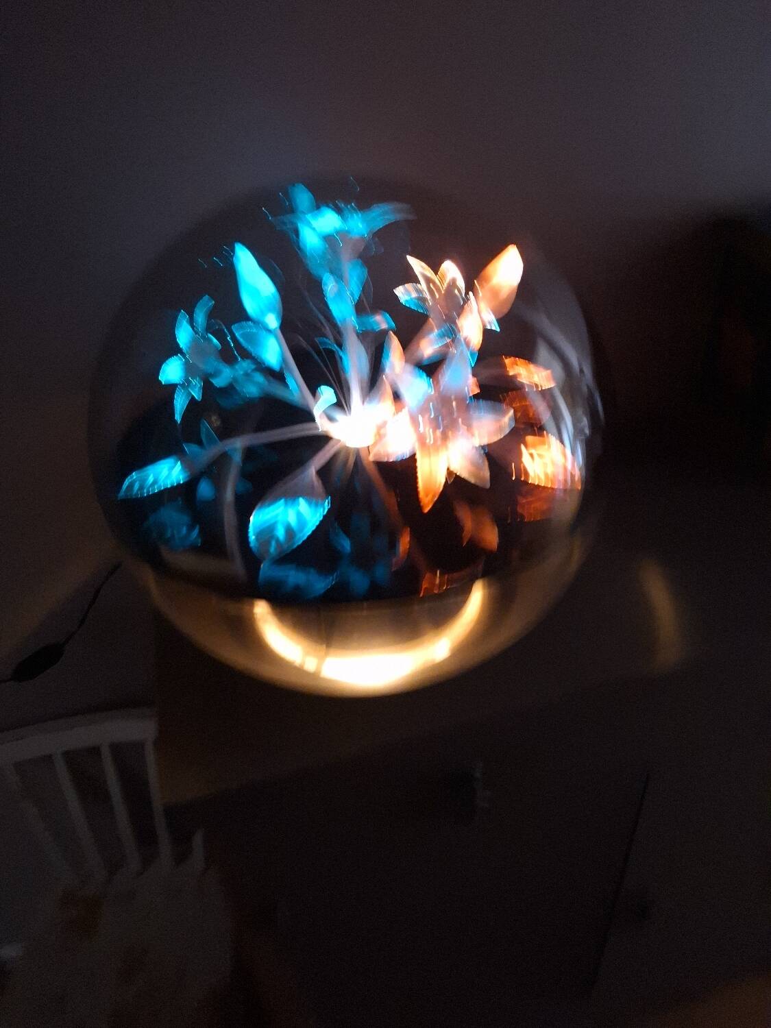 Vintage 1970s space age lamp