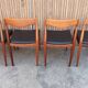 Suite de quatre chaises teck vintage