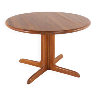 Danish round 2x extendable dining table 'Kvium' - teak mid century modern