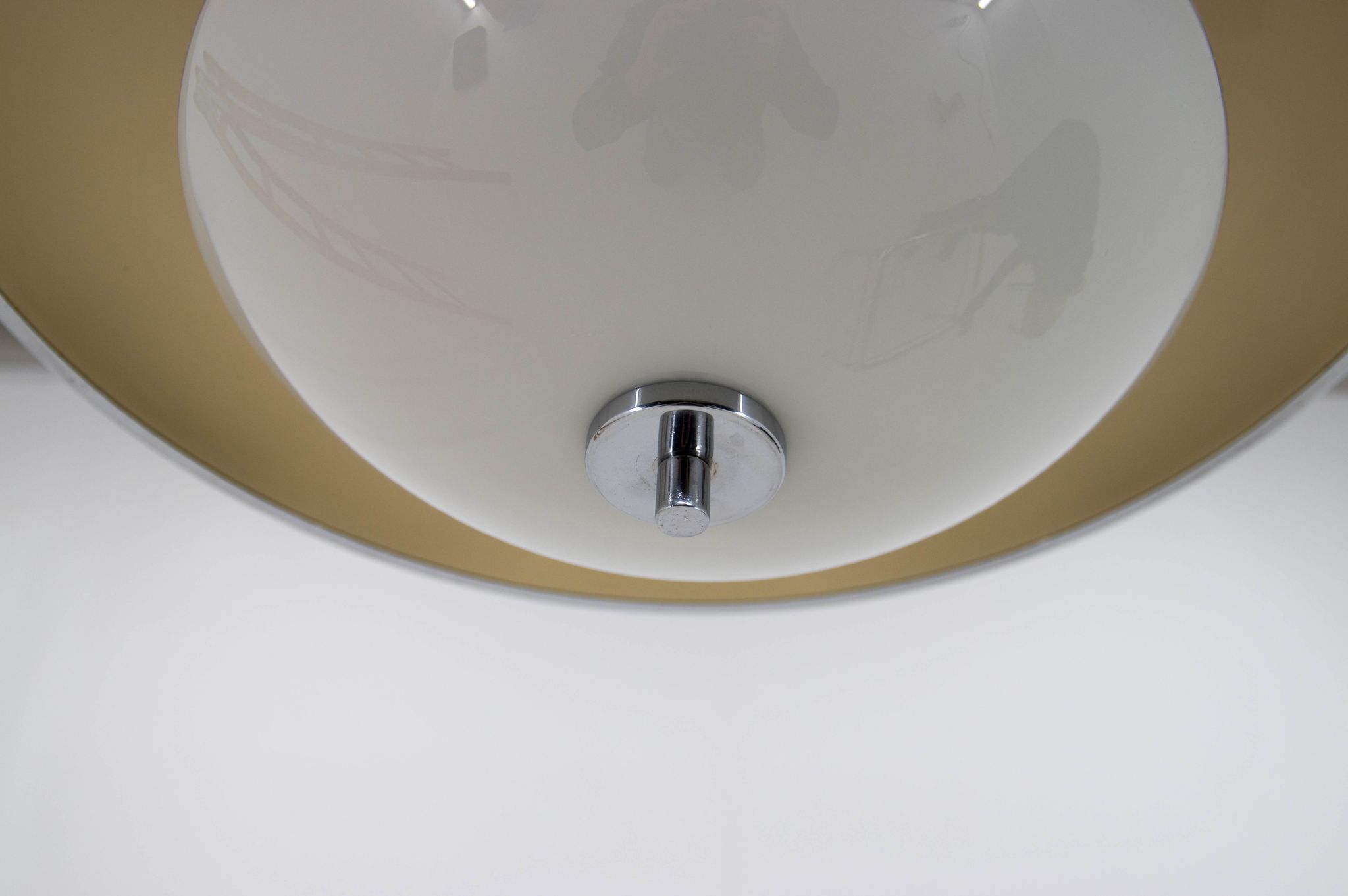 Bauhaus chandelier in perfect condition, 1930s