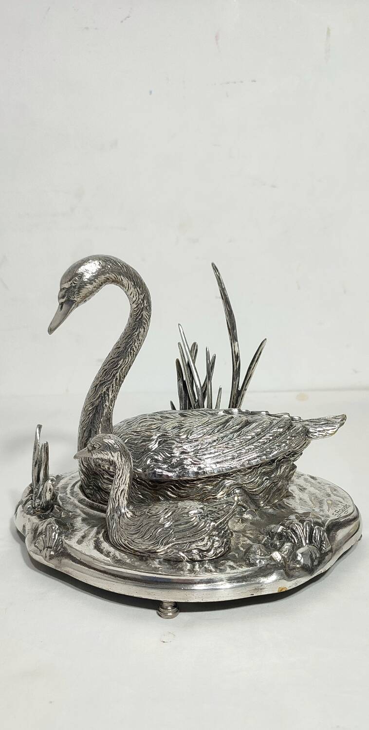 Cendrier en métal. Espagne, années 1960.