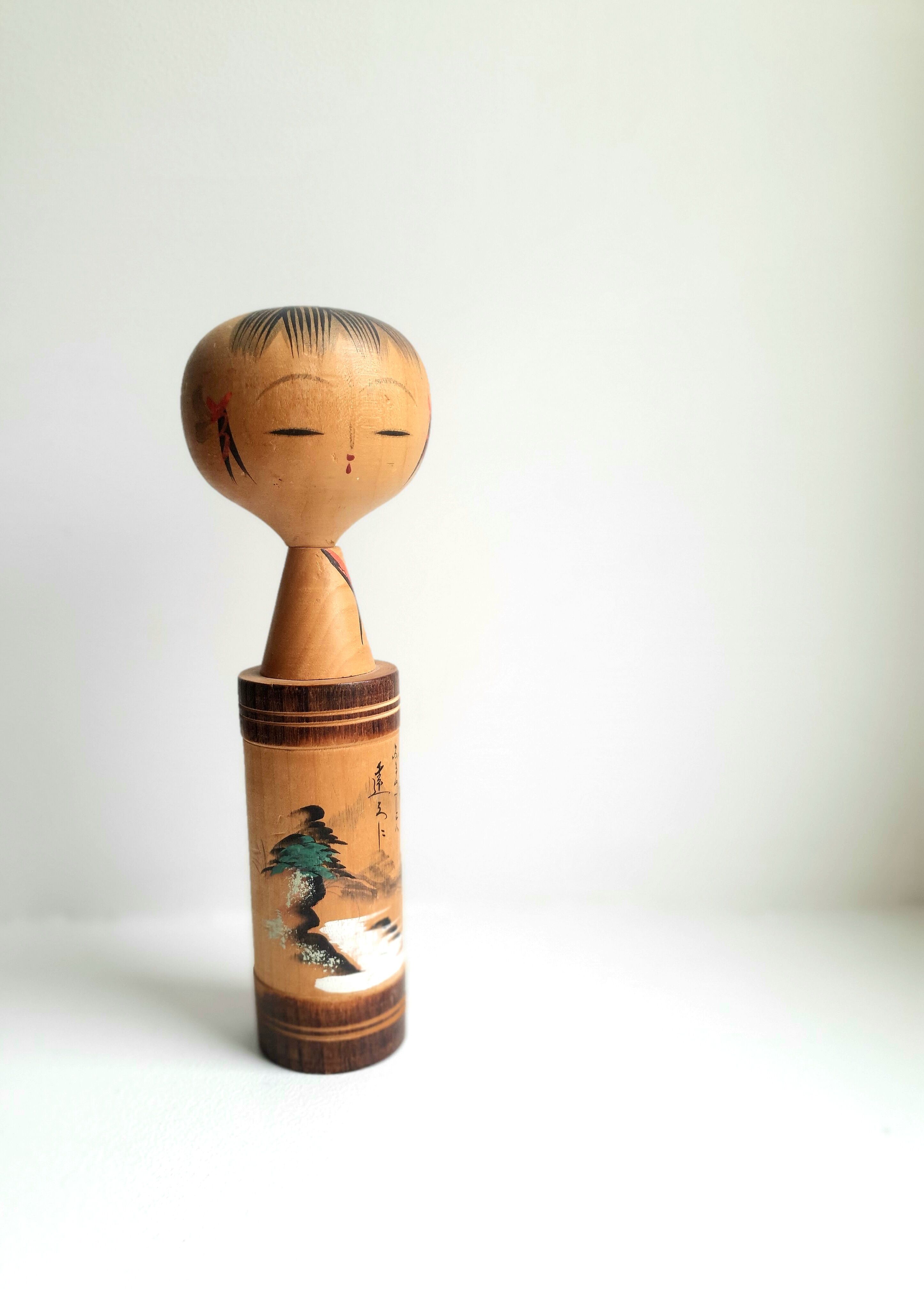 Kokeshi doll poupée japonaise