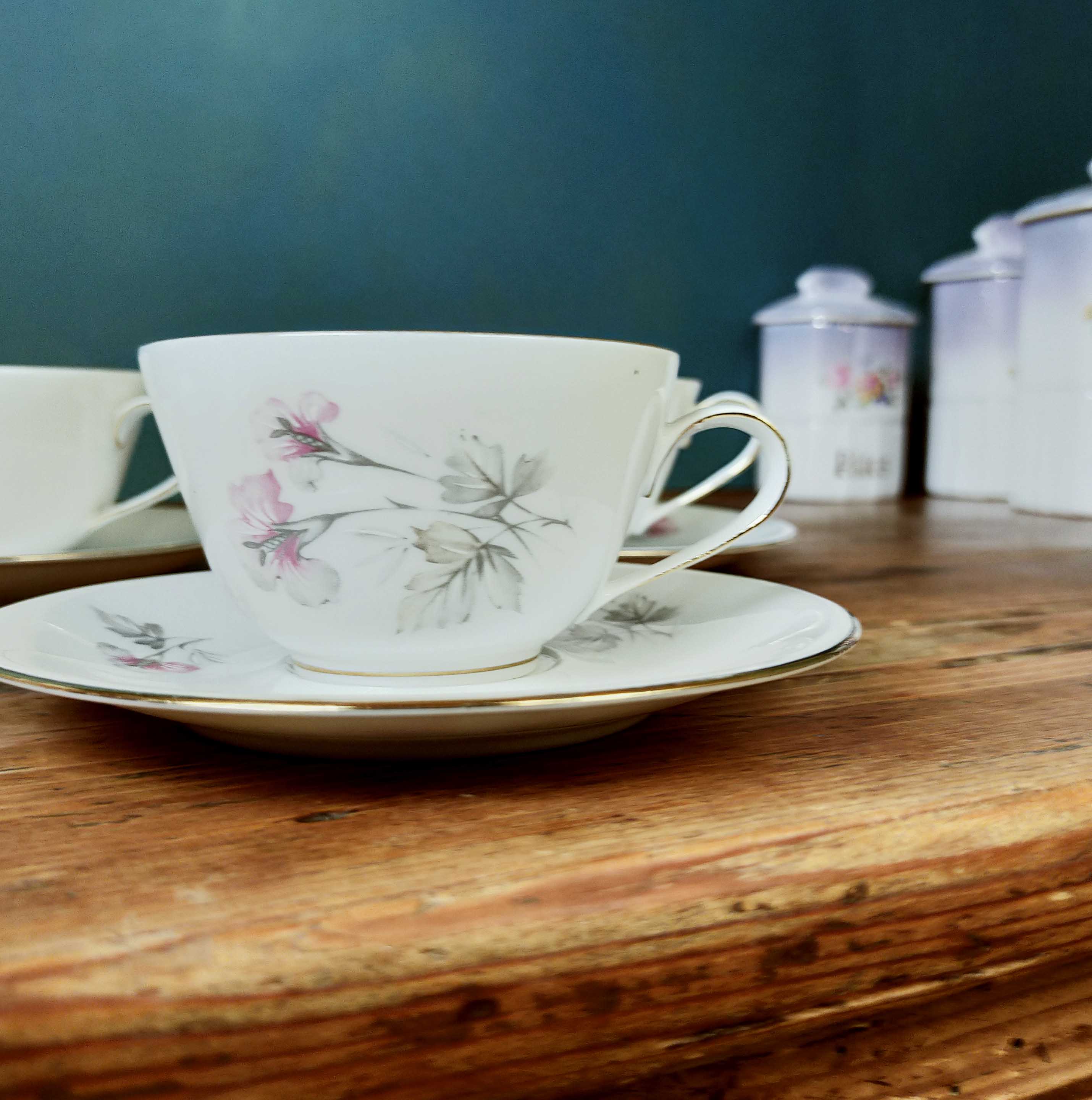 Four cups of Bavarian porcelain