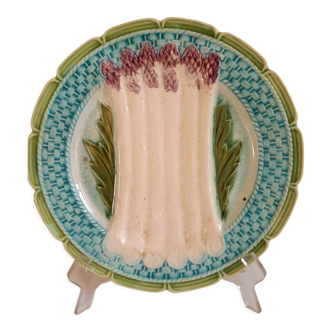 Asparagus plate in slip manufacture of Orchies