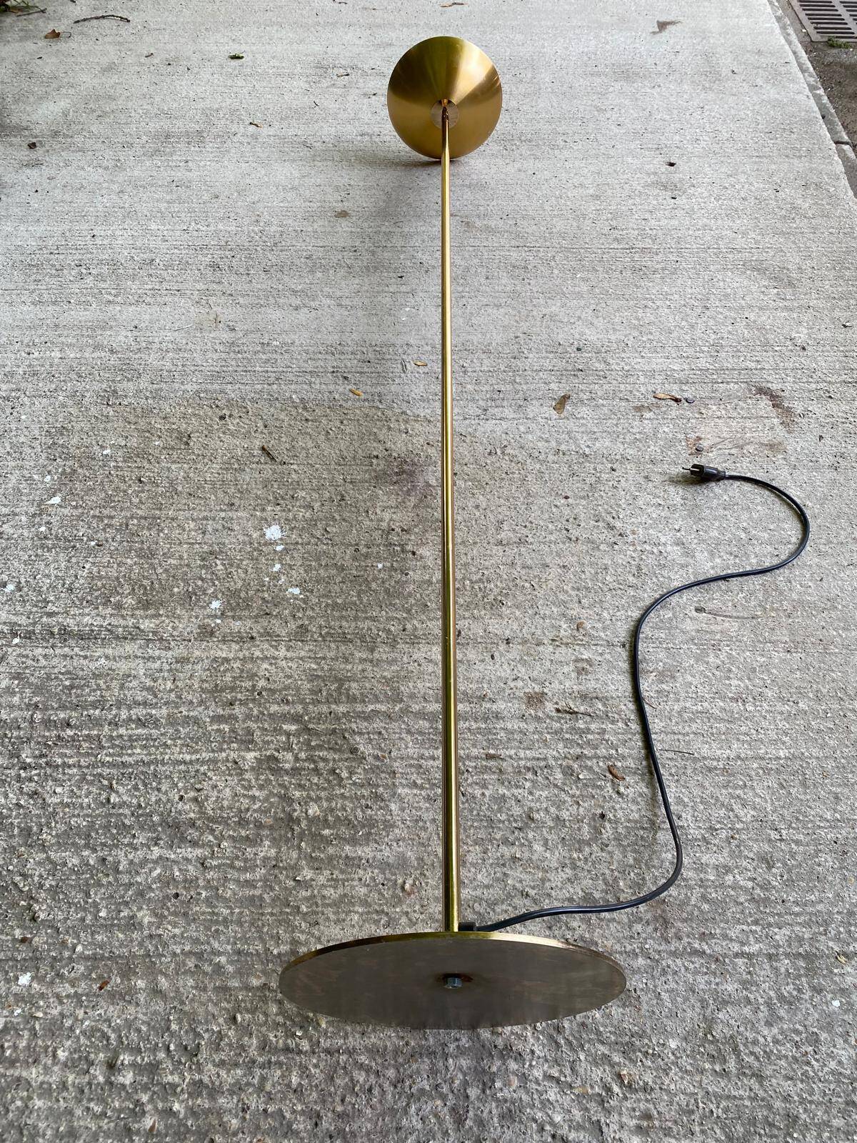 Vintage halogen floor lamp in gold SCE France