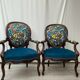 Paire de fauteuils cabriolet retapissés, années 30-40