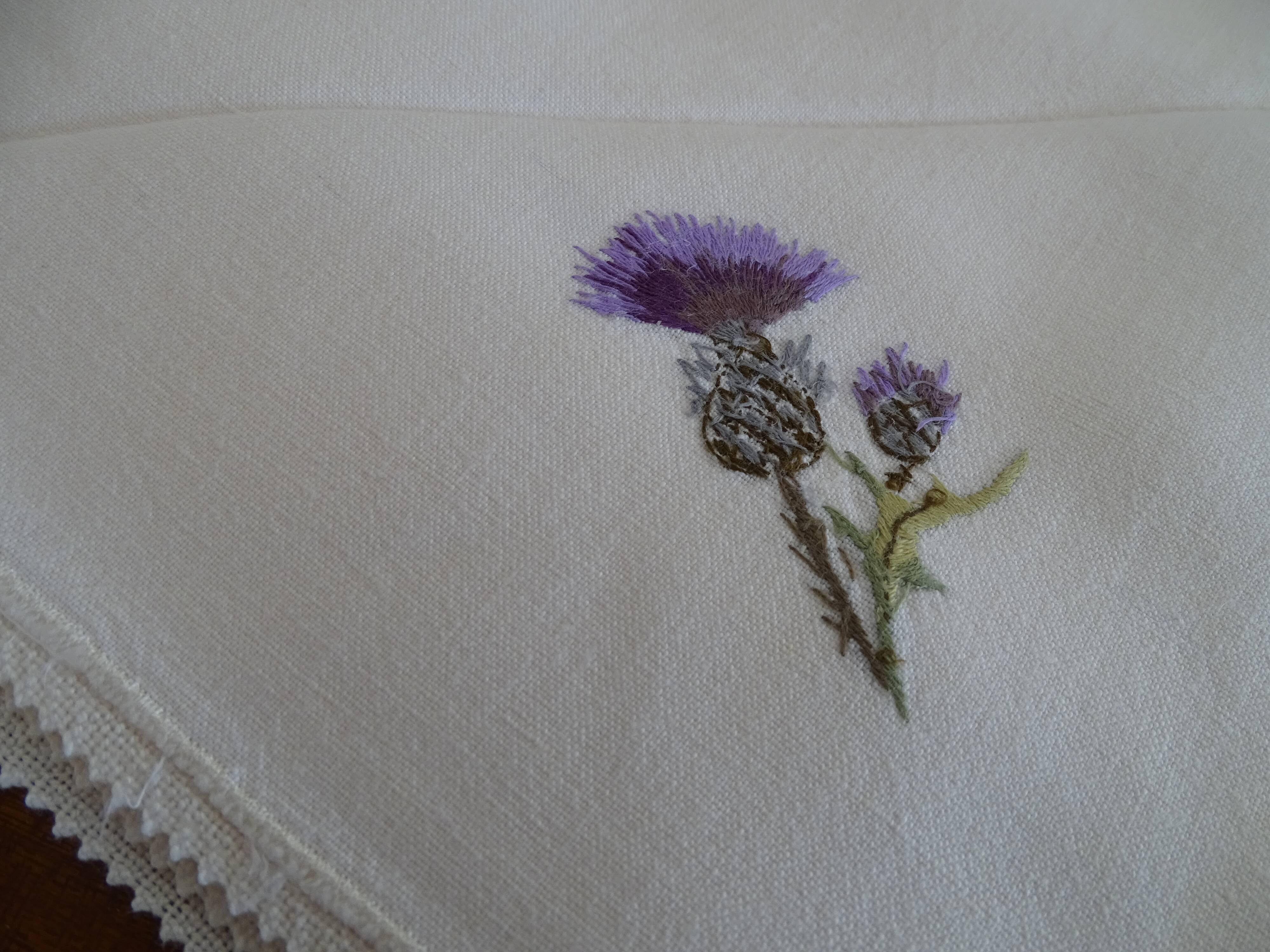 6 napkins embroidered old white cotton and flowers 43 x 43