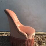 Pink velvet toad chair