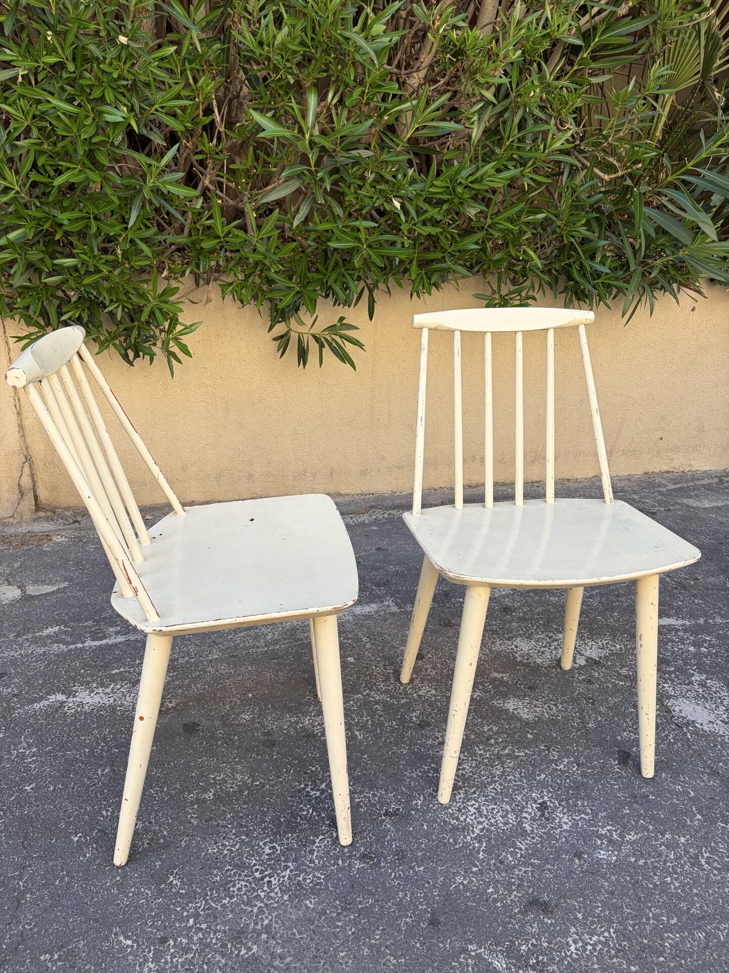 Pair of vintage chairs made in Denmark 70s/80s.