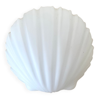 Opaline shell ceiling lamp