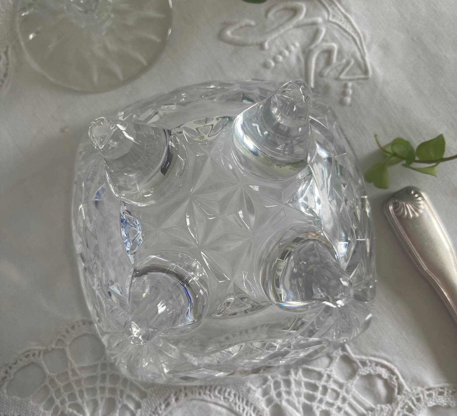 Cut crystal candy box