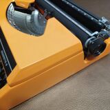 Silver Reed Silverette S Typewriter Orange