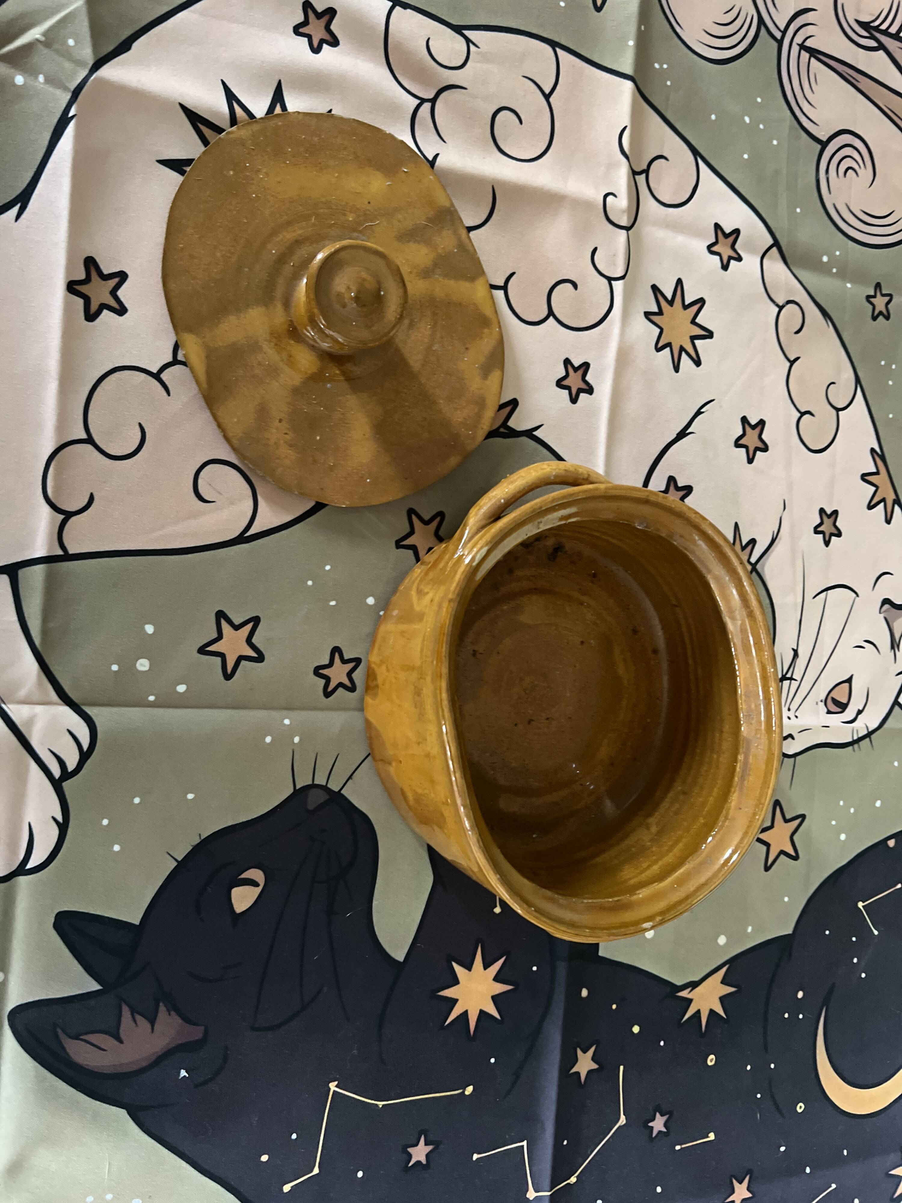 Small enamelled terracotta pot