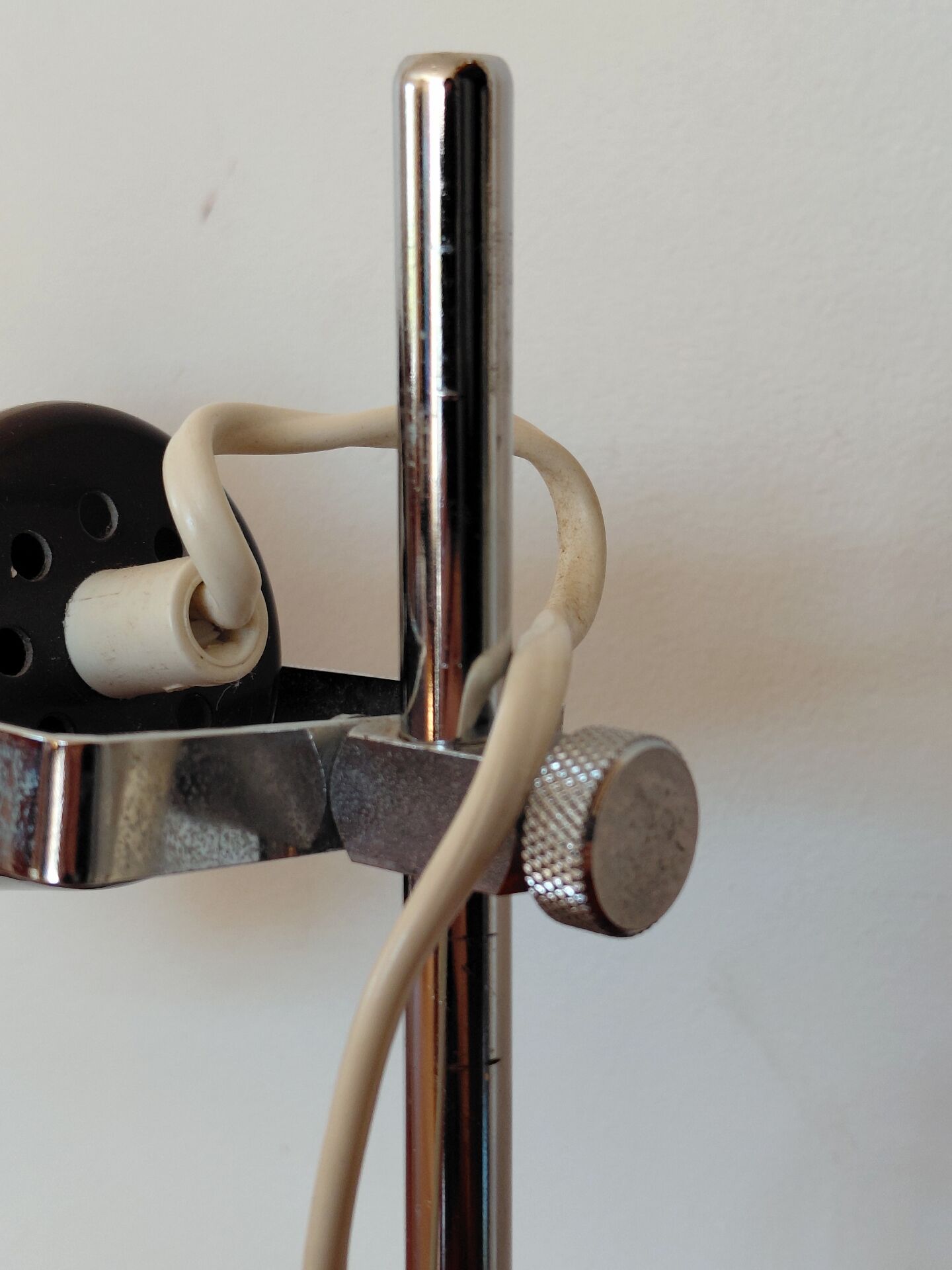 Lampe de bureau ou chevet vintage Space Age orientable-Années 70