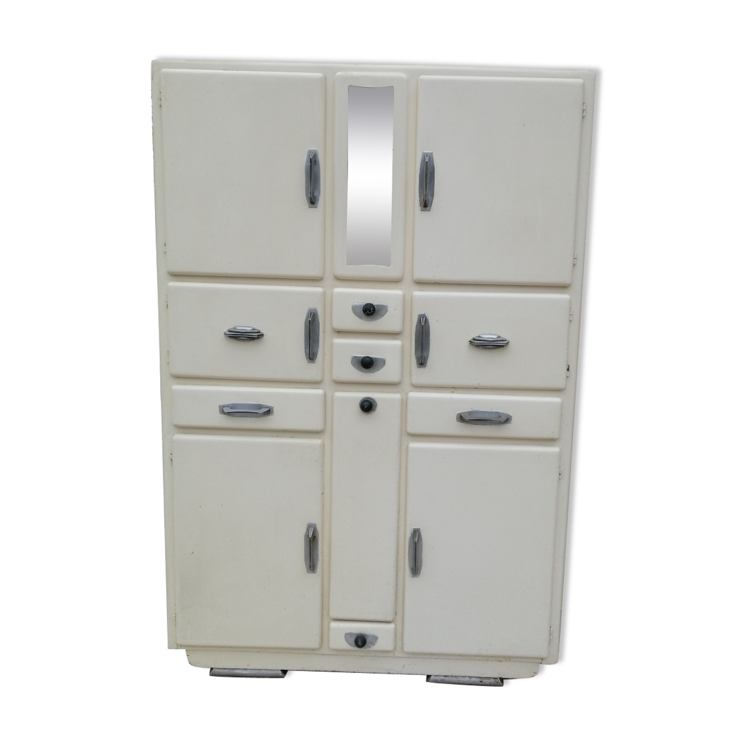 Mado 50s style buffet