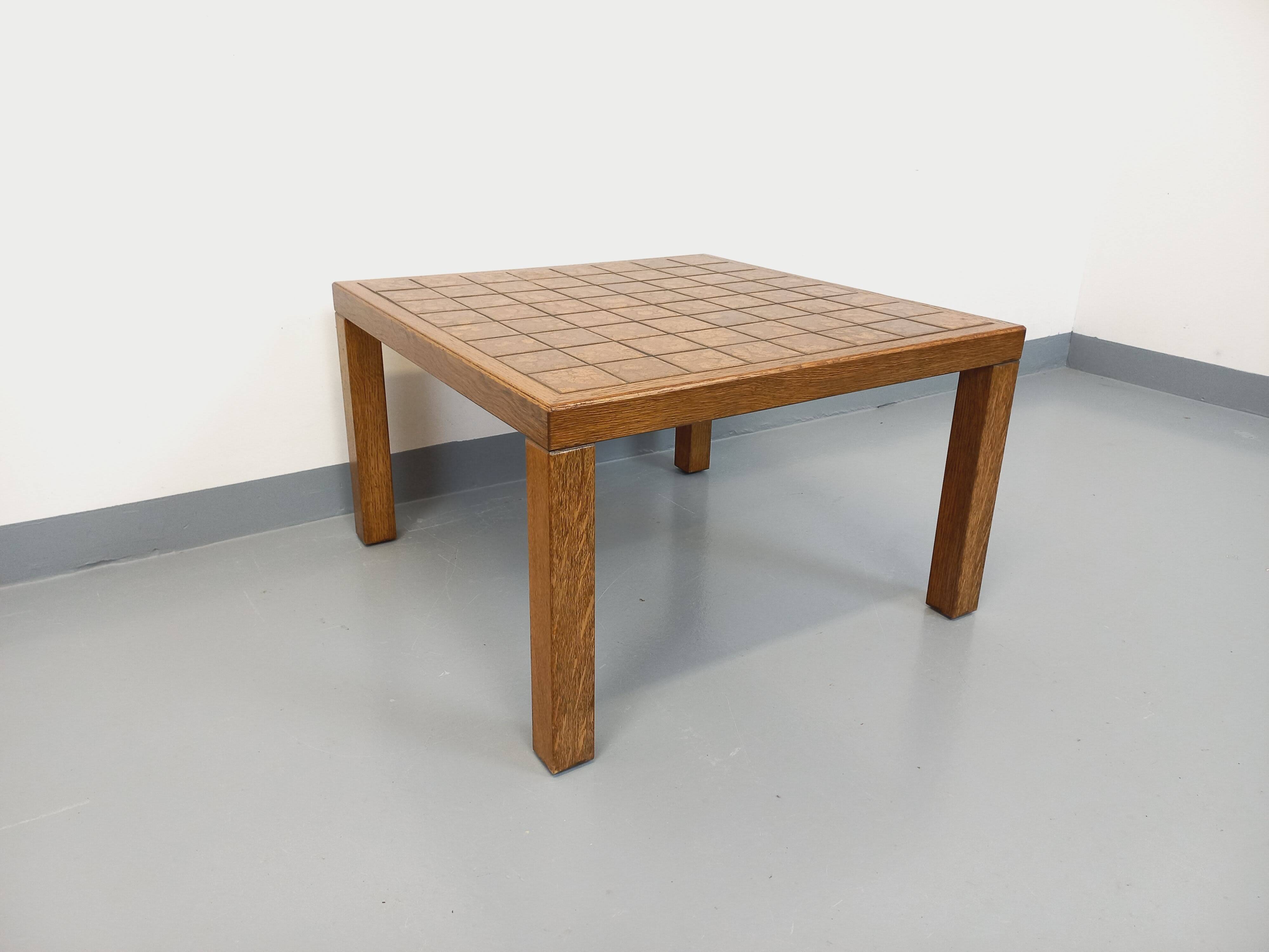 Vintage square coffee table in oak wood and ceramic from the 60s and 70s