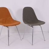 Pair of DKX 1 Wire Chairs by Charles & Ray Eames, Herman Miller, 1952