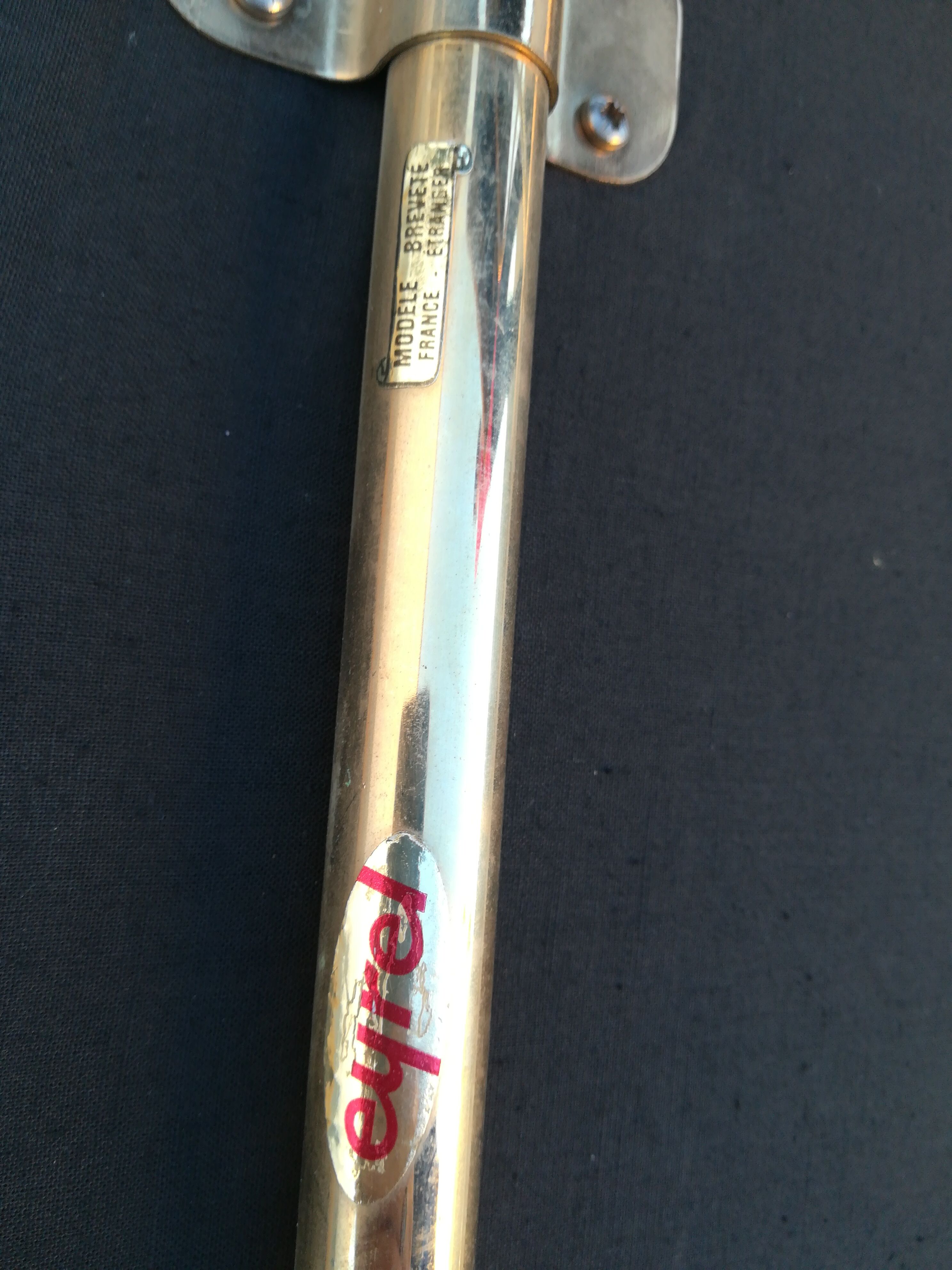 4 folding gold vintage Eyrel chairs