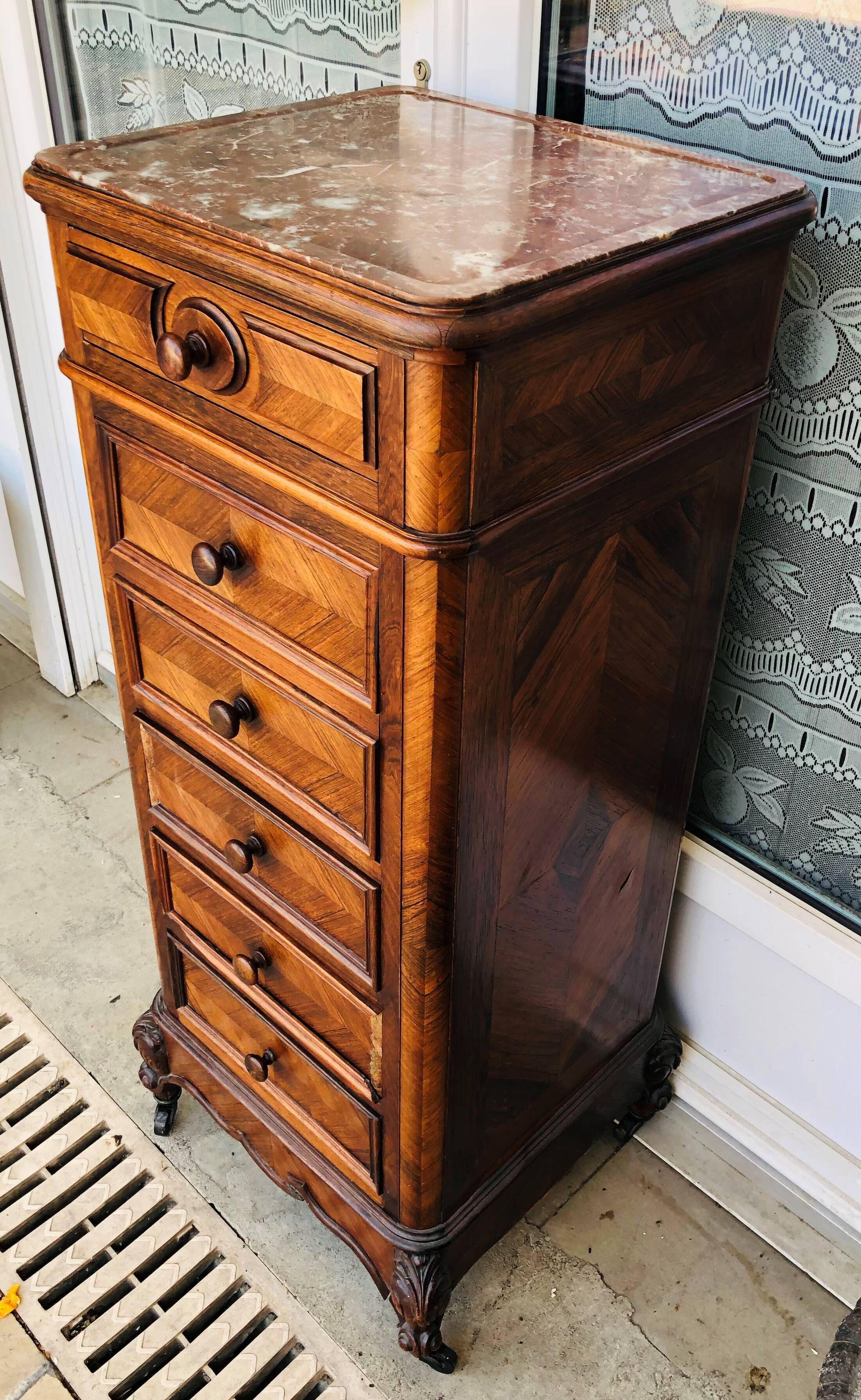 Bedside above marble with a niche and 4 drawers