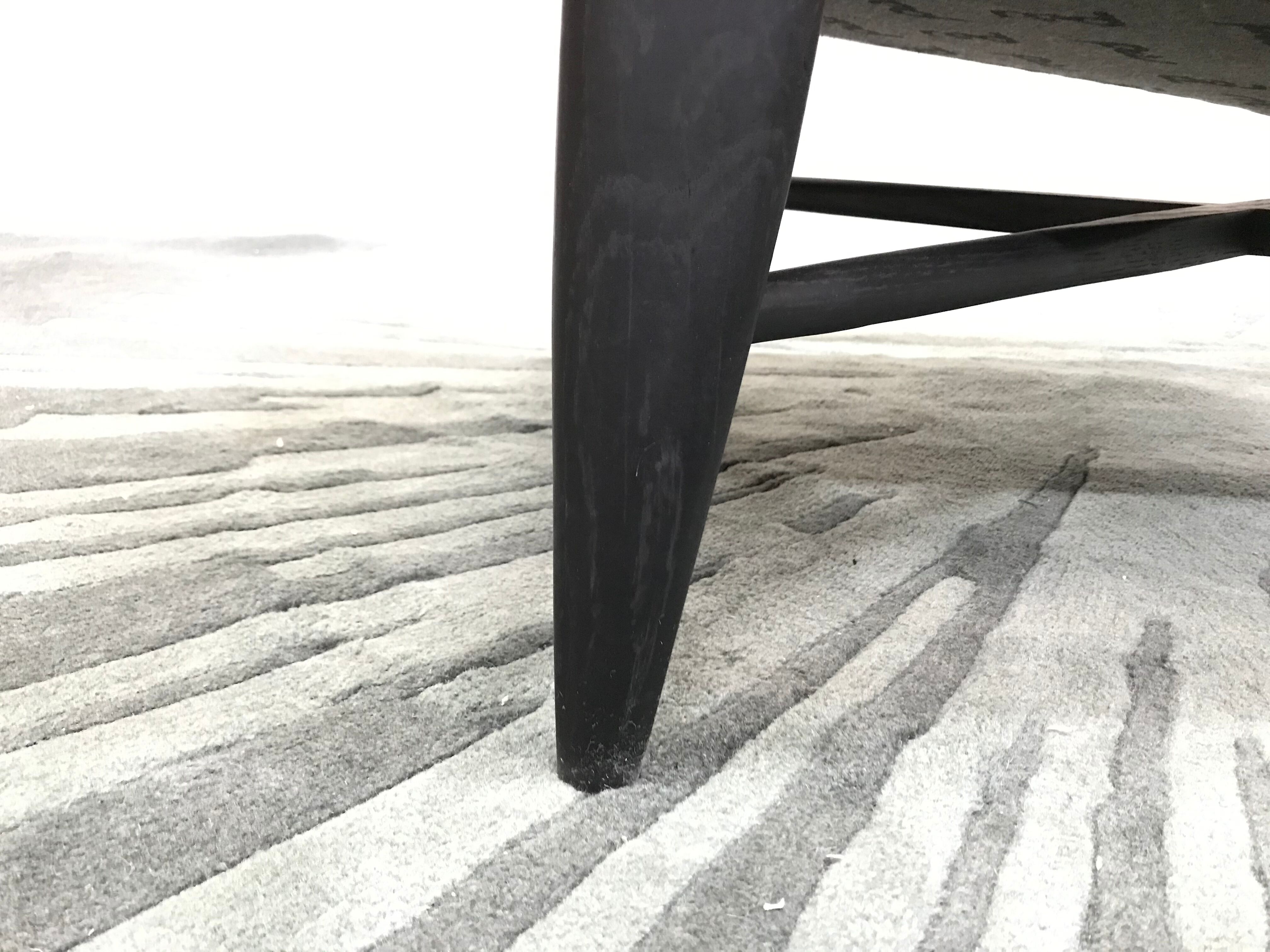 Floating fox wood black Red Edition armchair