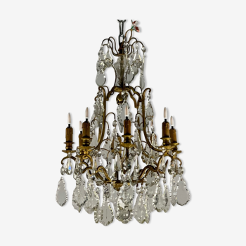Gilded bronze chandelier trimmed with crystal grapevines, 8 arms of light