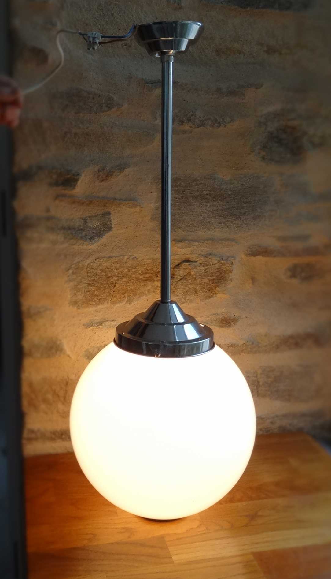 Hanging art deco globe large format - 30 cm