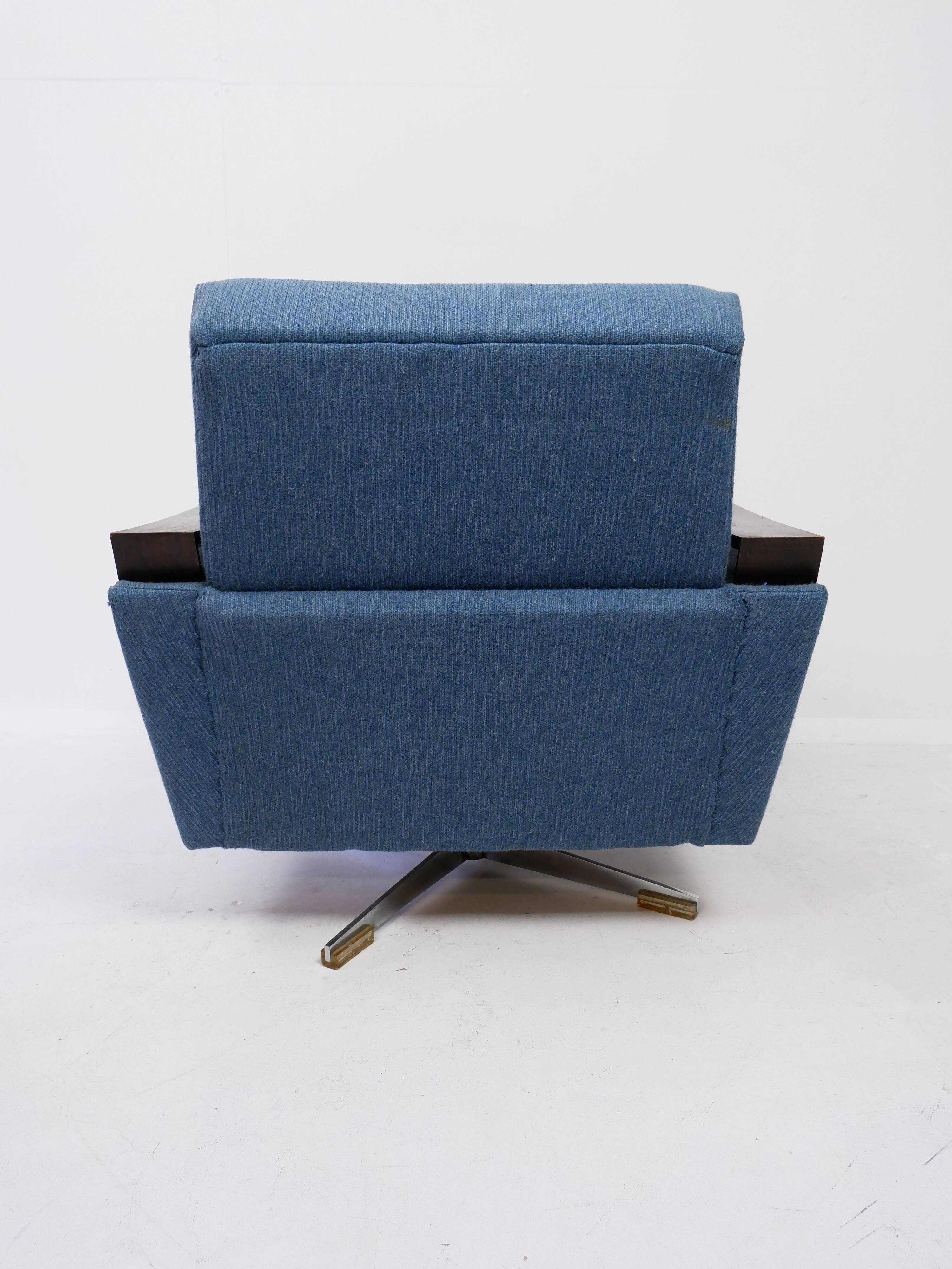 Vintage swivel chair, 1960s