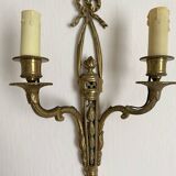Paire d'appliques anciennes en bronze doré , style louis XVI