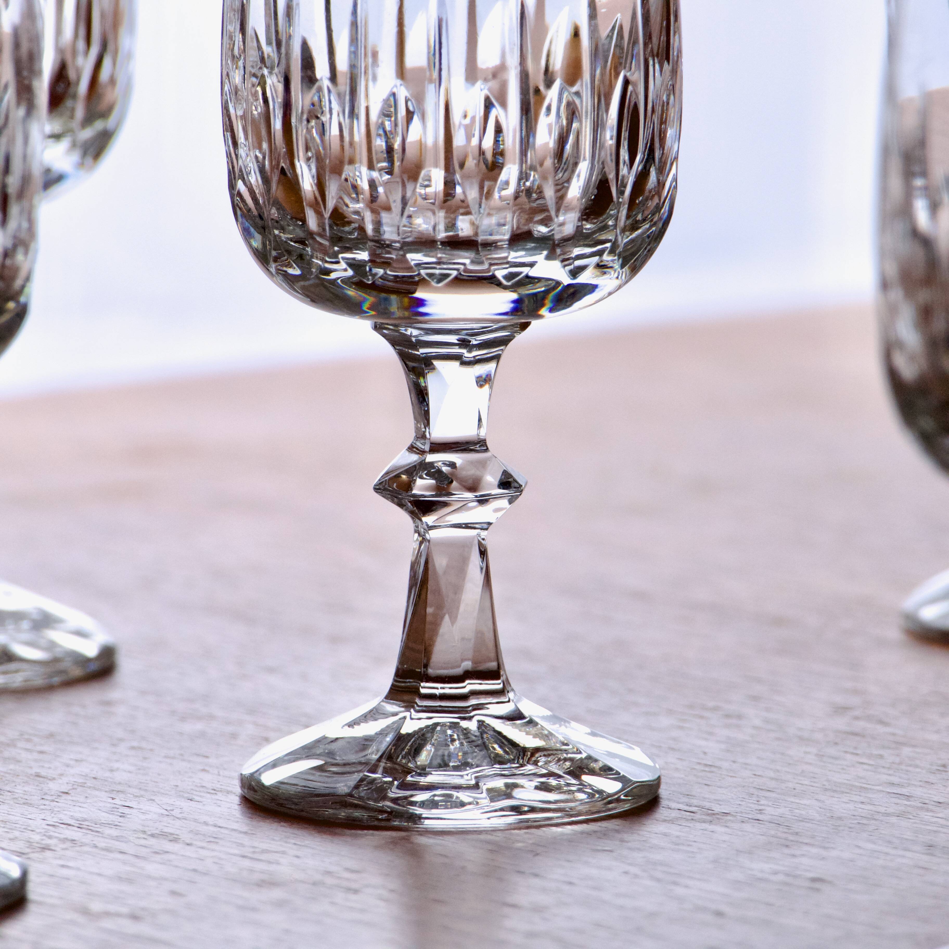 Schott Zwiesel "Tango" collection hand-cut crystal wine glasses