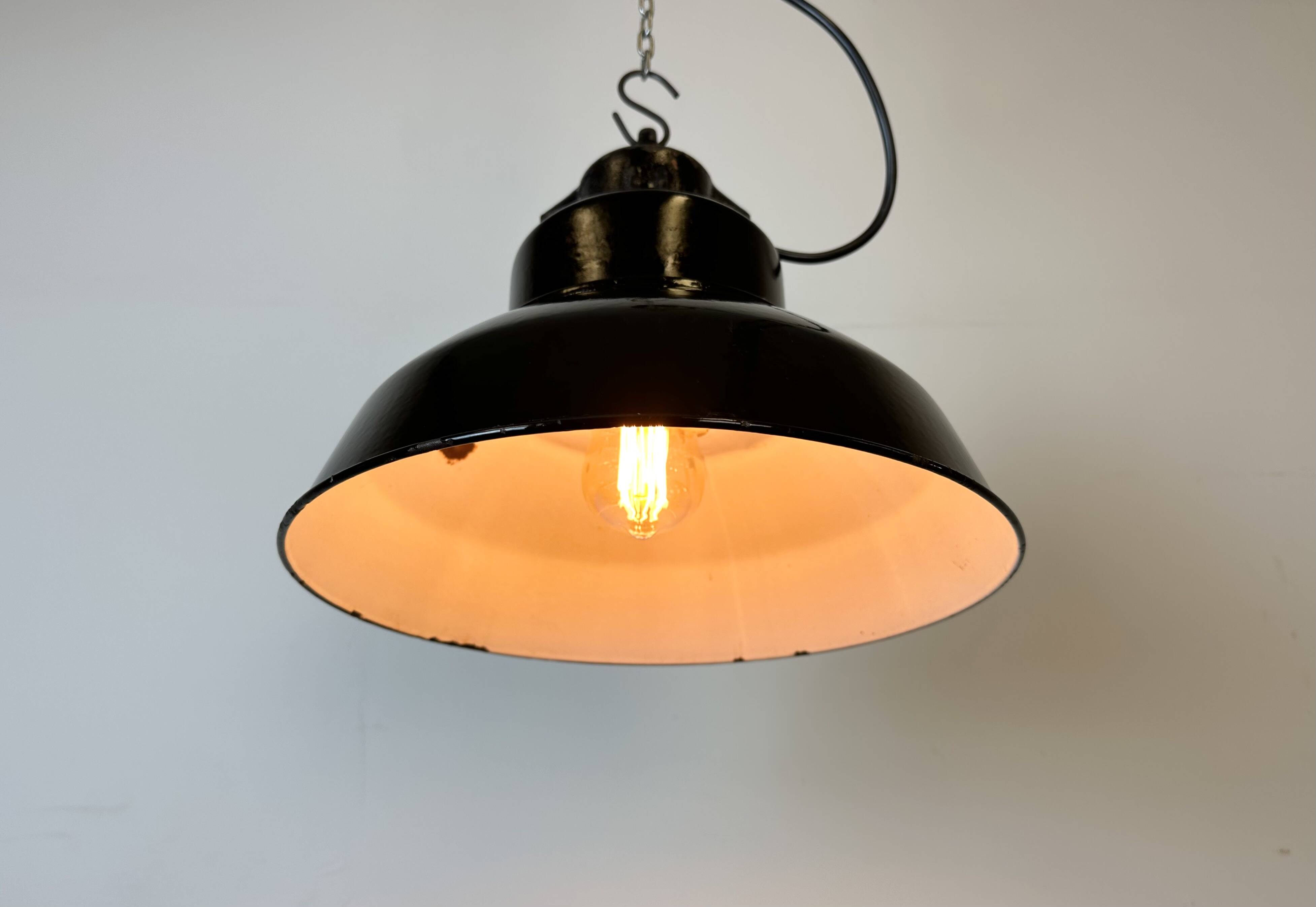 Industrial Black Enamel Factory Lamp with Cast Iron Top, 1960s