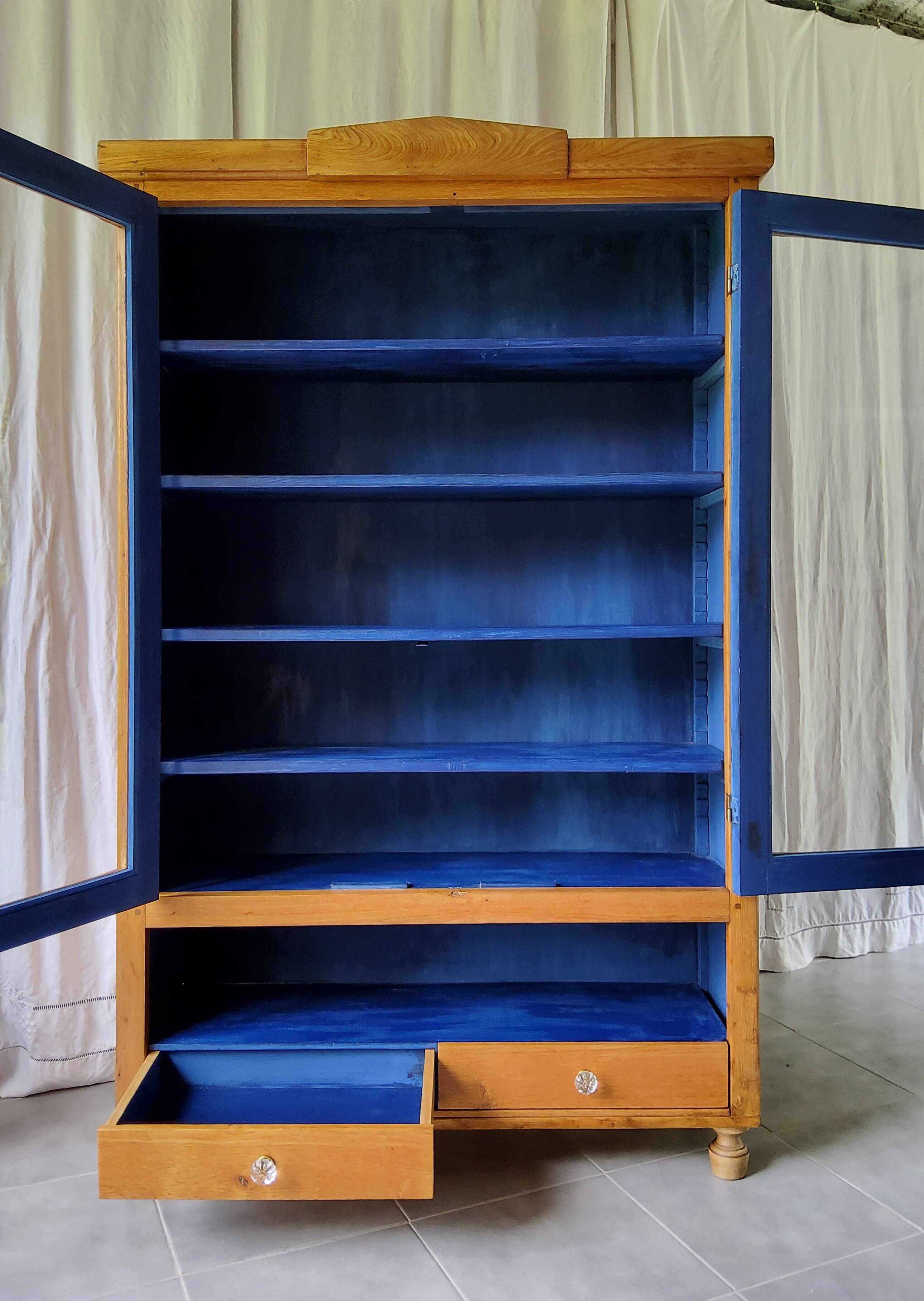 Glass-fronted bookcase