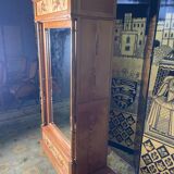 Armoire à glace en pitchpin et marqueterie