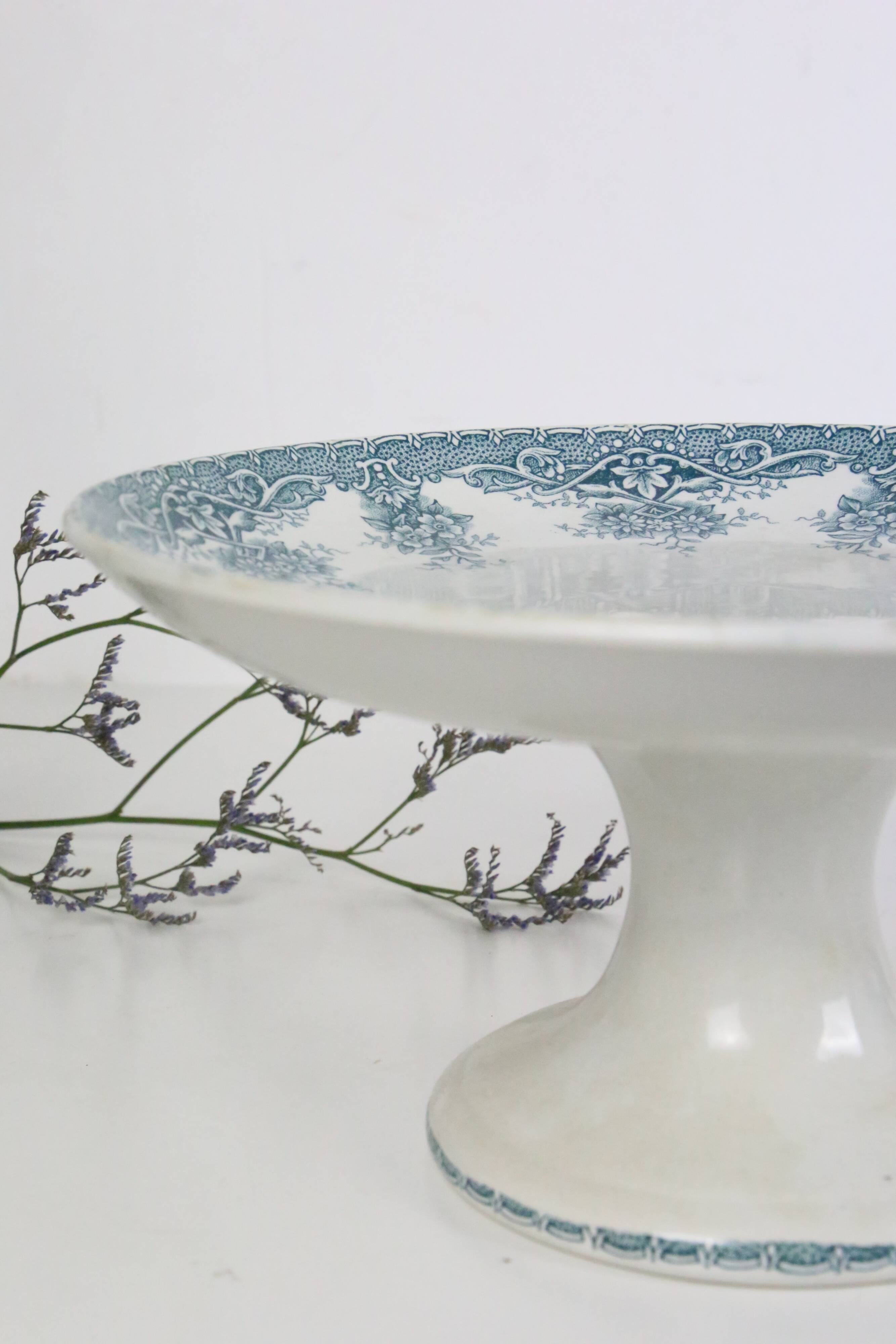 Old ceramic compote bowl, Prima de Saint Amand model, French manufacture, late 19th century