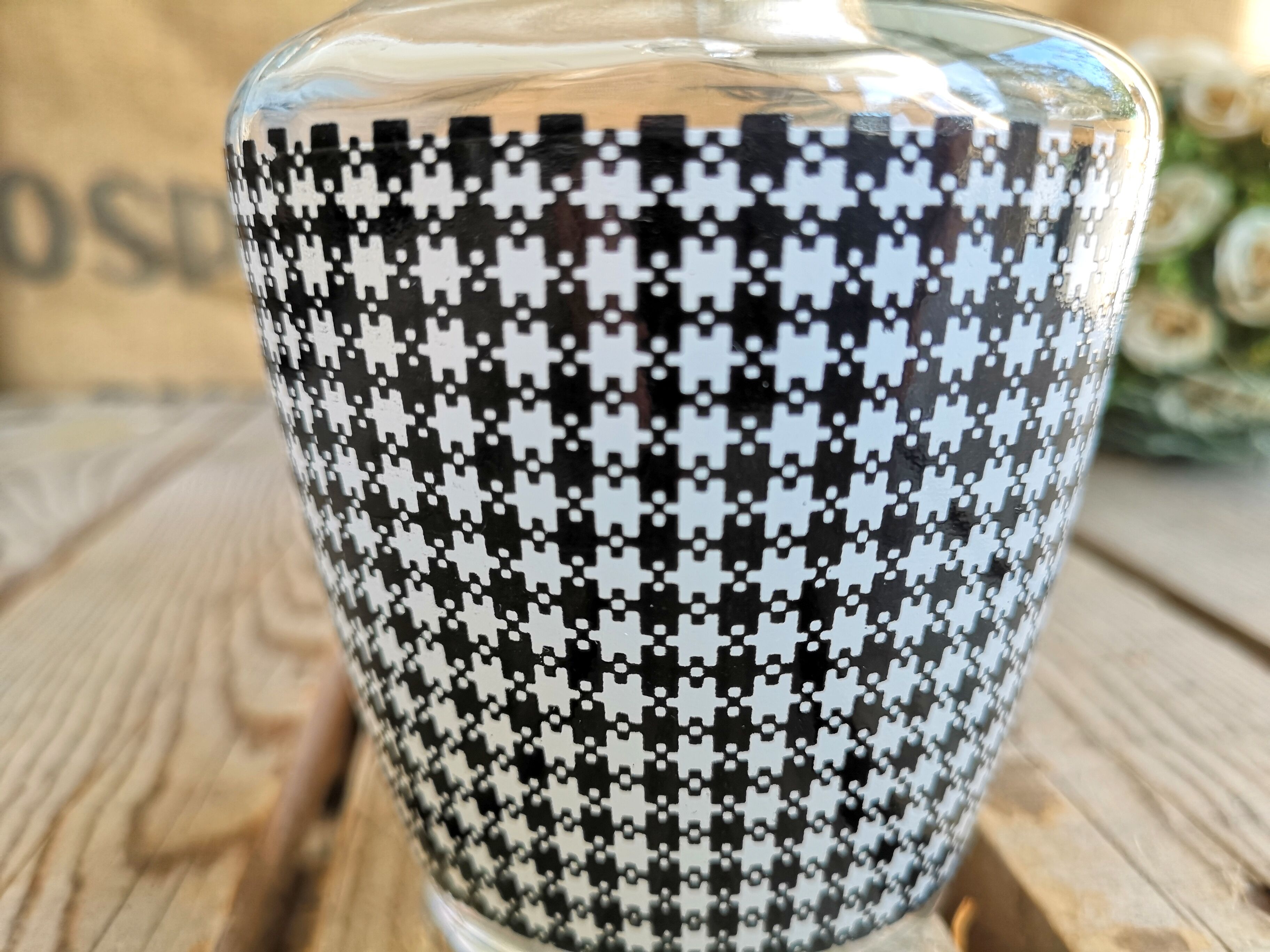 Carafe Luminarc Vintage with Bouchon with Black and White Carreaux décor